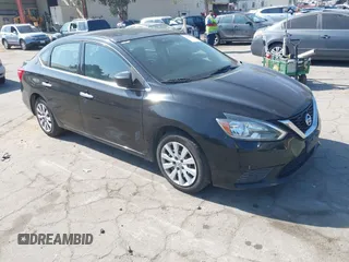 2017 Nissan Sentra S с VIN 3N1AB7AP5HY286628, выставлен на аукционе IAAI как лот 42489256 с пробегом 140 029 миль миль и . История ставок и продаж доступна на DreamBid. Изображение 1.