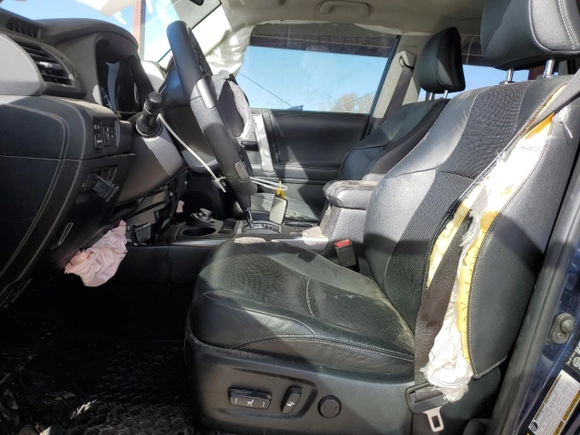 2019 Toyota 4Runner SR5 with VIN JTEBU5JR9K5712466, listed as a Copart auction lot 42027974 with 64,778 mi miles and Salvage Title. Bid and sale history available at carsss.com. Image 7.