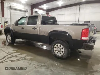 2012 GMC Sierra 2500HD SLT с VIN 1GT121EGXCF156087, выставлен на аукционе Copart как лот 56414505 с пробегом 140 909 миль миль и Списание • Salvage title. История ставок и продаж доступна на DreamBid. Изображение 2.