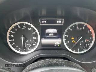 2018 Infiniti QX30 Luxury z VIN SJKCH5CP7JA042766, wystawiony jako Copart lot #57026685 z przebiegiem 66 525 mil mil oraz Szkoda całkowita • Salvage title. Historia ofert i sprzedaży dostępna na DreamBid. Obrazek 9.