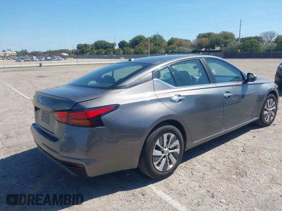 2020 Nissan Altima 2.5 S with VIN 1N4BL4BV3LC149088, listed as a IAAI auction lot 42023226 with 109,180 mi miles. Bid and sale history available at carsss.com. Image 4.