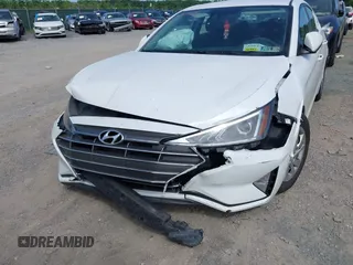 2020 Hyundai Elantra SE with VIN 5NPD74LF6LH530453, listed as a IAAI auction lot 39619733 with 56,233 mi miles. Bid and sale history available at carsss.com. Image 6.