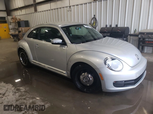 2012 Volkswagen Beetle 2.5L PZEV with VIN 3VWJP7AT8CM603469, listed as a Copart auction lot 56371425 with 97,575 mi miles and Clean title. Bid and sale history available at DreamBid. Image 4.