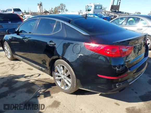 2015 Kia Optima SX Turbo with VIN 5XXGR4A63FG447041, listed as a IAAI auction lot 41812337 with 177,868 mi miles. Bid and sale history available at carsss.com. Image 3.