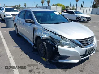 2016 Nissan Altima S z VIN 1N4AL3AP2GN316463, wystawiony jako IAAI lot #42339307 z przebiegiem 101 857 mil mil oraz . Historia ofert i sprzedaży dostępna na DreamBid. Obrazek 1.