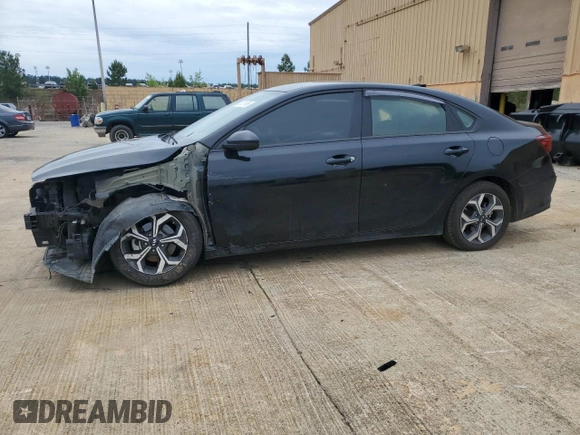 2021 Kia Forte LXS with VIN 3KPF24AD8ME401838, listed as a Copart auction lot 55129195 with 123,247 mi miles and Salvage title. Bid and sale history available at DreamBid. Image 1.