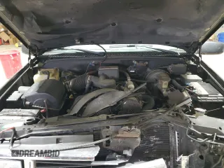 1998 Chevrolet Silverado 1500 with VIN 1GCEK14RXWZ236495, listed as a Copart auction lot 84159824 with 115,083 mi miles and Salvage Title. Bid and sale history available at DreamBid. Image 11.