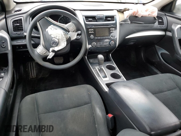 2015 Nissan Altima 2.5 S with VIN 1N4AL3APXFN919255, listed as a Copart auction lot 50261965 with 132,961 mi miles and Salvage Title. Bid and sale history available at carsss.com. Image 8.
