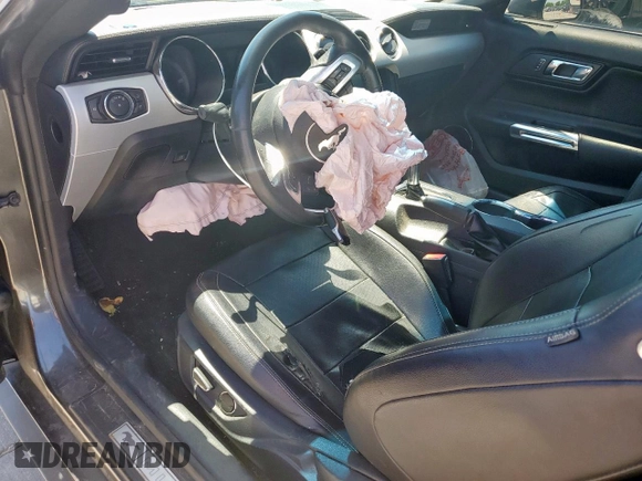 2016 Ford Mustang EcoBoost z VIN 1FA6P8TH1G5307413, wystawiony jako Copart lot #53305285 z przebiegiem Nie podano mil oraz Szkoda całkowita • Salvage title. Historia ofert i sprzedaży dostępna na DreamBid. Obrazek 8.