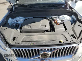 2024 Volvo XC90 Plus with VIN YV4H60LE0R1176317, listed as a Copart auction lot 68384344 with 5,788 mi miles and Salvage Title. Bid and sale history available at DreamBid. Image 12.