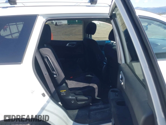 2016 Nissan Pathfinder S with VIN 5N1AR2MN6GC621811, listed as a IAAI auction lot 42151171 with 153,696 mi miles. Bid and sale history available at carsss.com. Image 8.