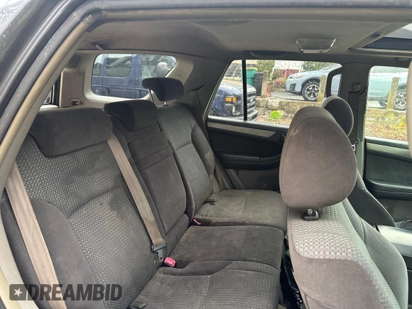 2005 Toyota 4Runner SR5 with VIN JTEBT14R158018560, listed as a Copart auction lot 55010465 with 346,247 mi miles and Clean Title. Bid and sale history available at DreamBid. Image 6.