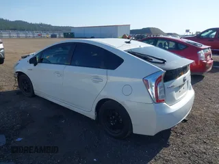 2013 Toyota Prius One with VIN JTDKN3DU7D5560938, listed as a IAAI auction lot 42159210 with 170,931 mi miles and . Bid and sale history available at DreamBid. Image 3.