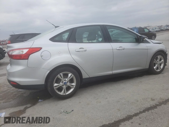 2013 Ford Focus SE with VIN 1FADP3F29DL199714, listed as a Copart auction lot 45137915 with Not Provided miles and Salvage Title. Bid and sale history available at carsss.com. Image 3.