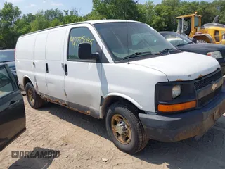 2009 Chevrolet Express Cargo with VIN 1GCGG25C091116931, listed as a IAAI auction lot 42735045 with 239,597 mi miles and . Bid and sale history available at DreamBid. Image 1.