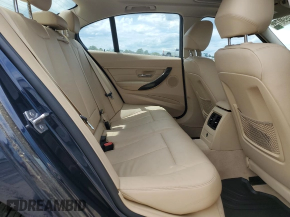2013 BMW 3 Series 328i xDrive with VIN WBA3B3C55DF537673, listed as a Copart auction lot 56099075 with 127,679 mi miles and Clean Title. Bid and sale history available at DreamBid. Image 10.