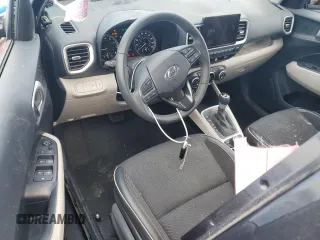 2022 Hyundai Venue Limited with VIN KMHRC8A3XNU187748, listed as a Copart auction lot 51633135 with 59,933 mi miles and Salvage Title. Bid and sale history available at DreamBid. Image 8.