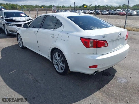 2011 Lexus IS 250 with VIN JTHBF5C2XB5140997, listed as a IAAI auction lot 40772353 with NaN miles. Bid and sale history available at carsss.com. Image 3.