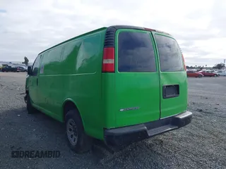 2009 Chevrolet Express Cargo Van with VIN 1GCFG15XX91110756, listed as a IAAI auction lot 41556340 with 1 mi miles. Bid and sale history available at carsss.com. Image 3.