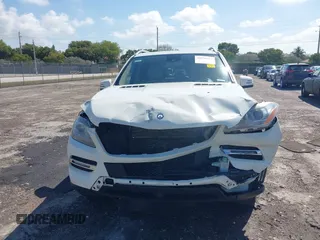 2013 Mercedes-Benz M 350 with VIN 4JGDA5JB0DA137429, listed as a IAAI auction lot 41936114 with 120,106 mi miles and . Bid and sale history available at DreamBid. Image 13.