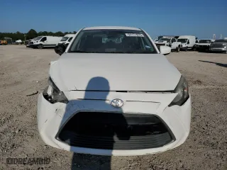 2017 Toyota Yaris iA with VIN 3MYDLBYV3HY170165, listed as a Copart auction lot 52177875 with 152,065 mi miles and Salvage Title. Bid and sale history available at carsss.com. Image 5.