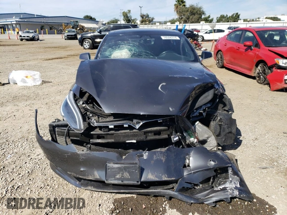 2017 Tesla Model S 100D z VIN 5YJSA1E25HF182149, wystawiony jako Copart lot #78556314 z przebiegiem 68 555 mil mil oraz Szkoda całkowita • Salvage title. Historia ofert i sprzedaży dostępna na DreamBid. Obrazek 5.