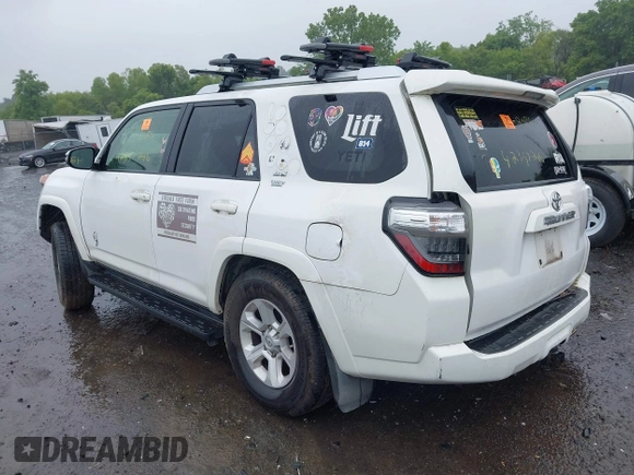 2015 Toyota 4Runner SR5 with VIN JTEZU5JR1F5100542, listed as a IAAI auction lot 42357246 with Not provided miles and . Bid and sale history available at DreamBid. Image 3.