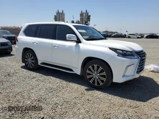 2018 Lexus LX 570 z VIN JTJHY7AX0J4266433, wystawiony jako Copart lot #61072775 z przebiegiem 113 510 mil mil oraz Czysty tytuł • Clean title. Historia ofert i sprzedaży dostępna na DreamBid. Obrazek 4.