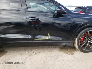 2022 Audi SQ8 Prestige z VIN WA1CWBF11ND019903, wystawiony jako Copart lot #39772444 z przebiegiem Nie podano mil oraz . Historia ofert i sprzedaży dostępna na DreamBid. Obrazek 13.