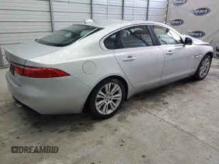 2017 Jaguar XF 35t Premium with VIN SAJBD4BV8HCY34574, listed as a Copart auction lot 79428594 with 73,256 mi miles and Clean Title. Bid and sale history available at carsss.com. Image 3.