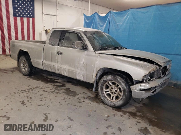 2001 Dodge Dakota with VIN 1B7GL22X71S228661, listed as a Copart auction lot 41849895 with 182,698 mi miles and Salvage Title. Bid and sale history available at DreamBid. Image 4.