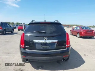 2015 Cadillac SRX with VIN 3GYFNAE33FS522380, listed as a IAAI auction lot 41641899 with 193,818 mi miles and . Bid and sale history available at DreamBid. Image 17.