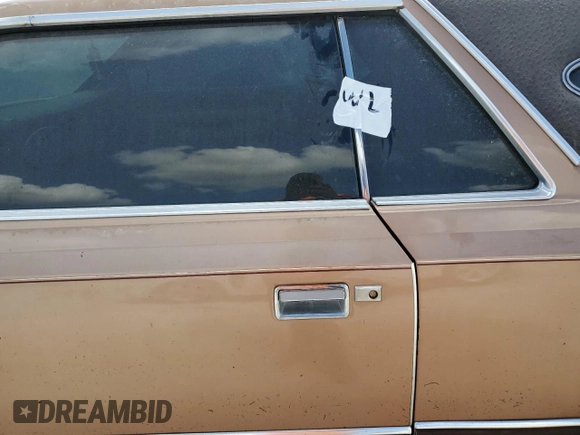 1978 Lincoln Continental with VIN 8Y89A867542, listed as a Copart auction lot 74986584 with 63,459 mi miles and Non Repairable. Bid and sale history available at DreamBid. Image 12.