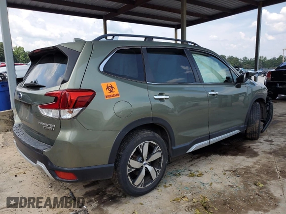 2019 Subaru Forester Touring with VIN JF2SKAWCXKH559894, listed as a Copart auction lot 62203825 with Not provided miles and Salvage title. Bid and sale history available at DreamBid. Image 3.