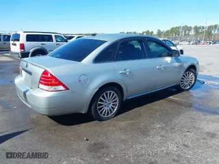 2007 Mercury Montego Premier with VIN 1MEHM42137G612942, listed as a IAAI auction lot 41591759 with 219,494 mi miles. Bid and sale history available at carsss.com. Image 4.