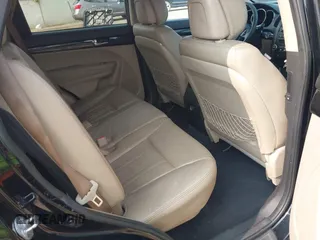 2013 Kia Sorento EX z VIN 5XYKU4A22DG364988, wystawiony jako IAAI lot #42391851 z przebiegiem 221 693 mil mil oraz . Historia ofert i sprzedaży dostępna na DreamBid. Obrazek 8.