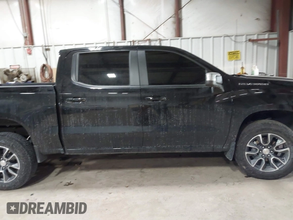 2024 Chevrolet Silverado 1500 LT with VIN 1GCPDKEKXRZ219744, listed as a IAAI auction lot 41039831 with 23,153 mi miles. Bid and sale history available at carsss.com. Image 13.