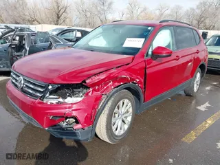 2018 Volkswagen Tiguan S with VIN 3VV1B7AX0JM043255, listed as a IAAI auction lot 41641512 with 79,069 mi miles. Bid and sale history available at carsss.com. Image 17.