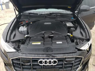 2020 Audi Q8 Premium Plus with VIN WA1BVAF10LD000667, listed as a Copart auction lot 43176355 with 71,253 mi miles and Salvage Title. Bid and sale history available at carsss.com. Image 12.