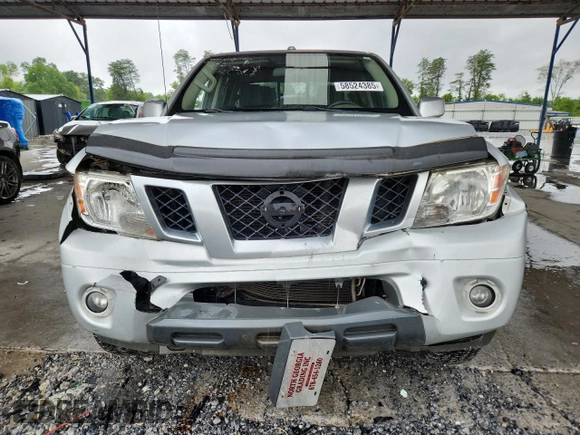 2018 Nissan Frontier SV with VIN 1N6AD0EV6JN744362, listed as a Copart auction lot 58524385 with 117,667 mi miles and Salvage title. Bid and sale history available at DreamBid. Image 5.
