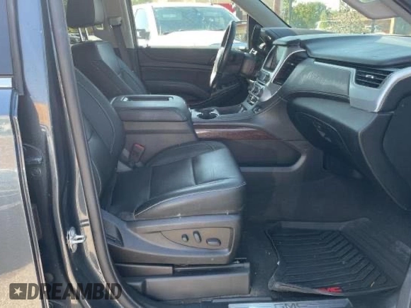 2020 GMC Yukon SLT with VIN 1GKS1BKC0LR181761, listed as a Copart auction lot 89182775 with 55,220 mi miles and Salvage Title. Bid and sale history available at DreamBid. Image 5.