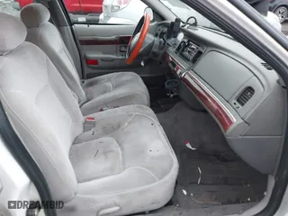 2002 Mercury Grand Marquis GS with VIN 2MEFM74WX2X601019, listed as a IAAI auction lot 41766017 with 271,421 mi miles. Bid and sale history available at carsss.com. Image 5.