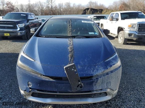 2023 Toyota Prius Prime SE with VIN JTDACACU4P3006814, listed as a Copart auction lot 42130365 with 13,315 mi miles and Salvage Title. Bid and sale history available at carsss.com. Image 5.