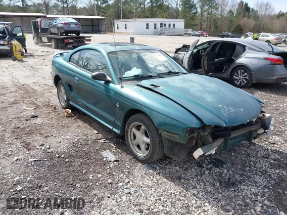 1996 Ford Mustang with VIN 1FALP4041TF145381, listed as a IAAI auction lot 41754114 with 185,072 mi miles. Bid and sale history available at carsss.com. Image 1.