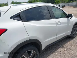 2022 Honda HR-V EX with VIN 3CZRU6H57NM724989, listed as a IAAI auction lot 42004156 with 170,085 mi miles. Bid and sale history available at carsss.com. Image 20.