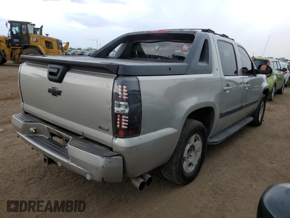 2007 Chevrolet Avalanche LT w/3LT with VIN 3GNFK12357G223729, listed as a Copart auction lot 66215084 with 181,368 mi miles and Clean Title. Bid and sale history available at carsss.com. Image 3.