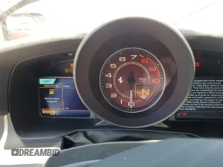 2022 Ferrari F8 с VIN ZFF92LLA9N0283790, выставлен на аукционе Copart как лот 68454704 с пробегом 2 761 миль миль и Списание • Salvage title. История ставок и продаж доступна на DreamBid. Изображение 9.