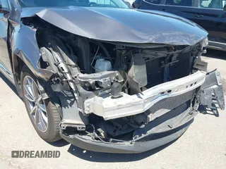 2019 Acura RDX w/Technology Pkg with VIN 5J8TC2H5XKL005340, listed as a IAAI auction lot 42098235 with 61,656 mi miles. Bid and sale history available at carsss.com. Image 6.