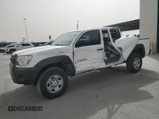 2015 Toyota Tacoma PreRunner z VIN 5TFJX4GN4FX050974, wystawiony jako Copart lot #46332305 z przebiegiem 161 651 mil mil oraz Szkoda całkowita • Salvage title. Historia ofert i sprzedaży dostępna na DreamBid. Obrazek 1.