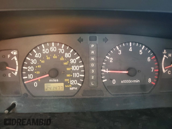 2001 Mitsubishi Montero ES z VIN JA4LS21H11P003533, wystawiony jako Copart lot #54403045 z przebiegiem 241 477 mil mil oraz Szkoda całkowita • Salvage title. Historia ofert i sprzedaży dostępna na DreamBid. Obrazek 9.